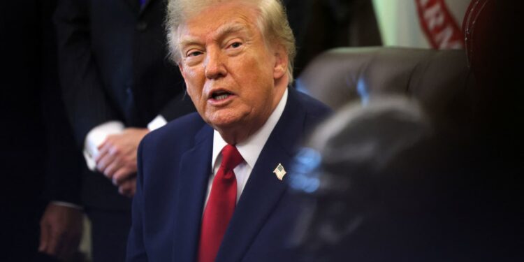 Trump Ungkap Pembelian Saham Meta hingga US$25 Juta dan Utang SpaceX