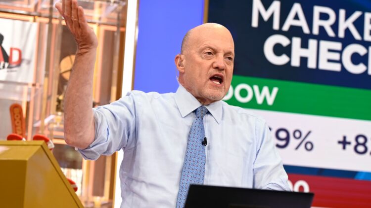 Jim Cramer Sebut Sejumlah Sektor Ekonomi AS Sedang 'Membeku'