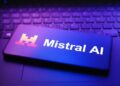 Mistral Rilis Large 4, Model AI Multimodal dengan 1 Triliun Parameter