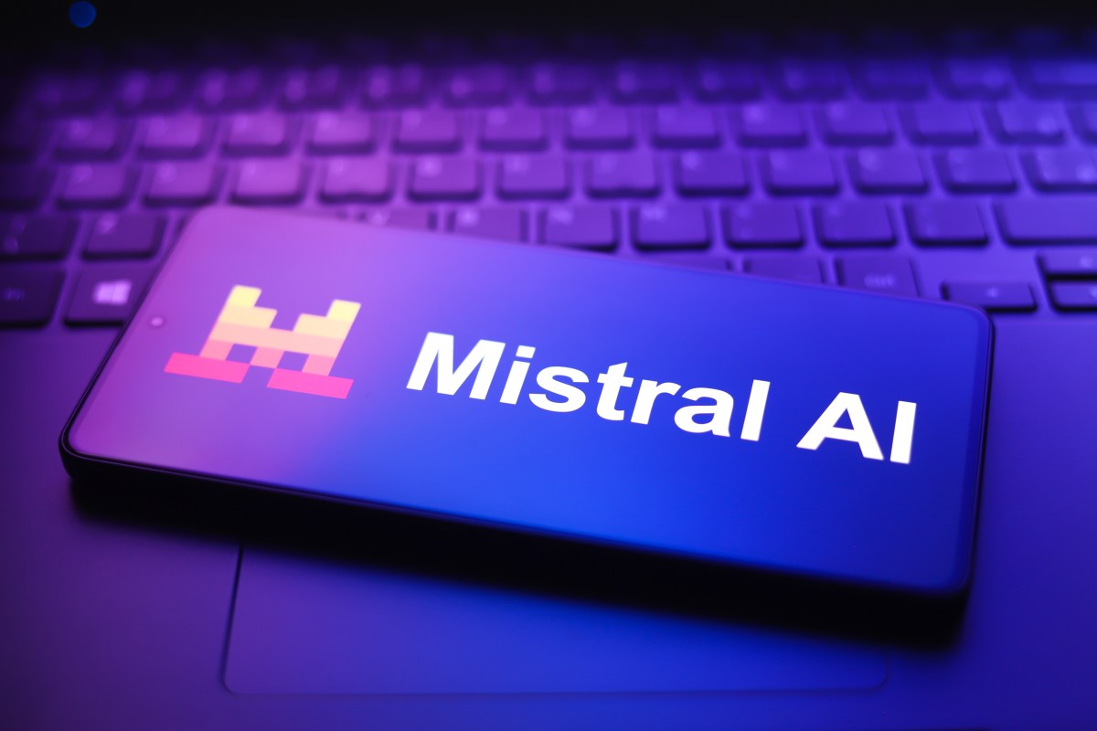 Mistral Rilis Large 4, Model AI Multimodal dengan 1 Triliun Parameter