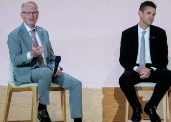 Pendanaan Perdana Blue Origin Kelebihan Peminat, Kata CEO
