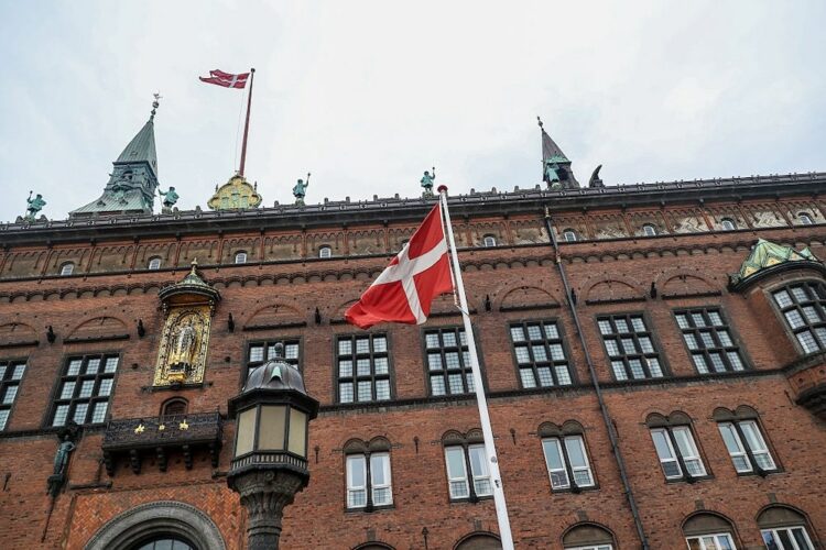 Peretasan Database Pemerintah Denmark Curi Data 8 Juta Orang
