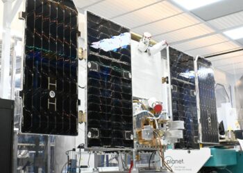 Google Uji Chip TPU di Orbit, Starship Butuh 1.800 Peluncuran