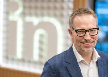 Ryan Roslansky Akan Tinggalkan Microsoft pada Akhir 2026