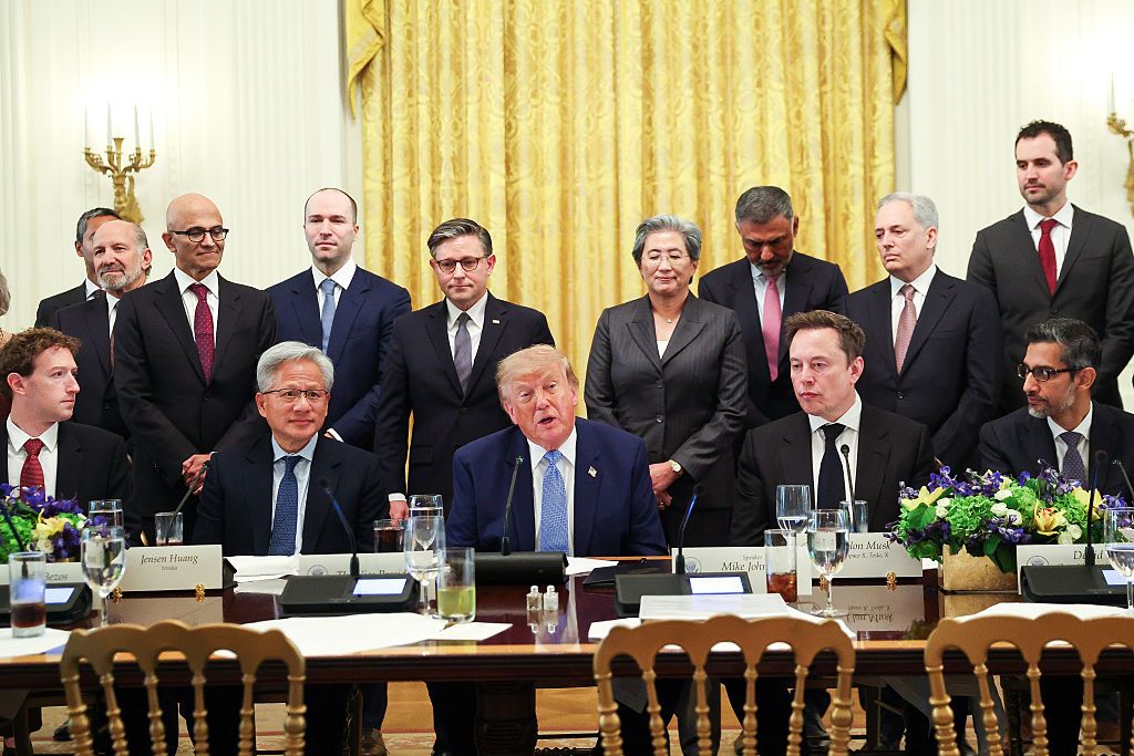 Trump Bentuk Super Intelligence Force untuk Menangani AI