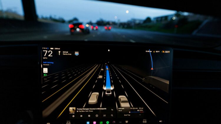 Tesla Ganti Nama Full Self-Driving di Eropa Jadi Assisted Driving